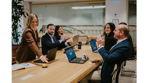 Gentis | Human Meets AI: How Recruitment Tech Supports Smarter Hiring?