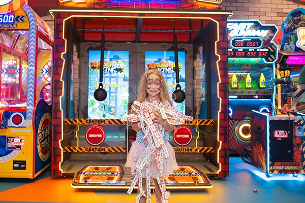 The Magic of Redemption Games in FECs