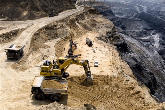 China Expands Rare Earth Export Controls, Impacting Global Supply Chains